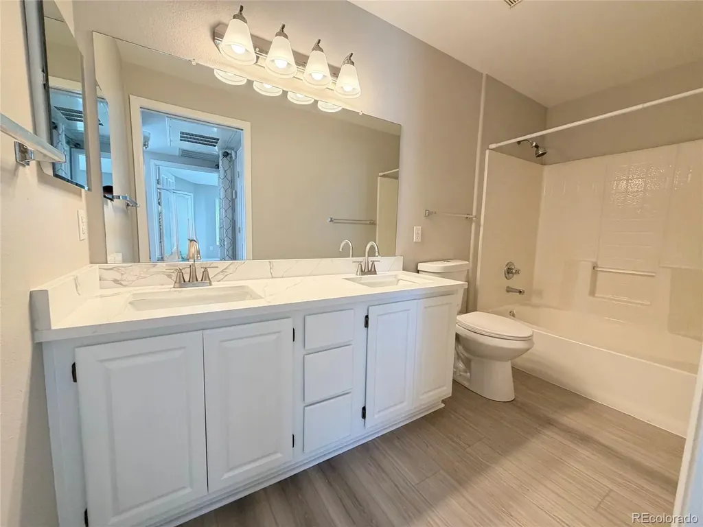 8365 Pebble Creek Way Highlands Ranch CO 80126