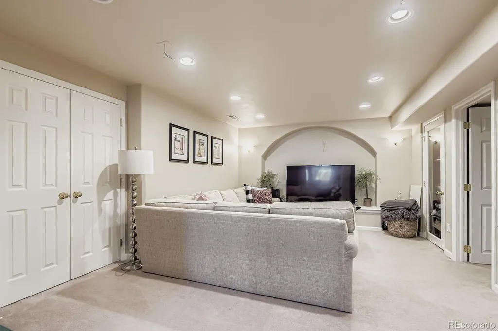 9603 Chesapeake Street Highlands Ranch CO 80126