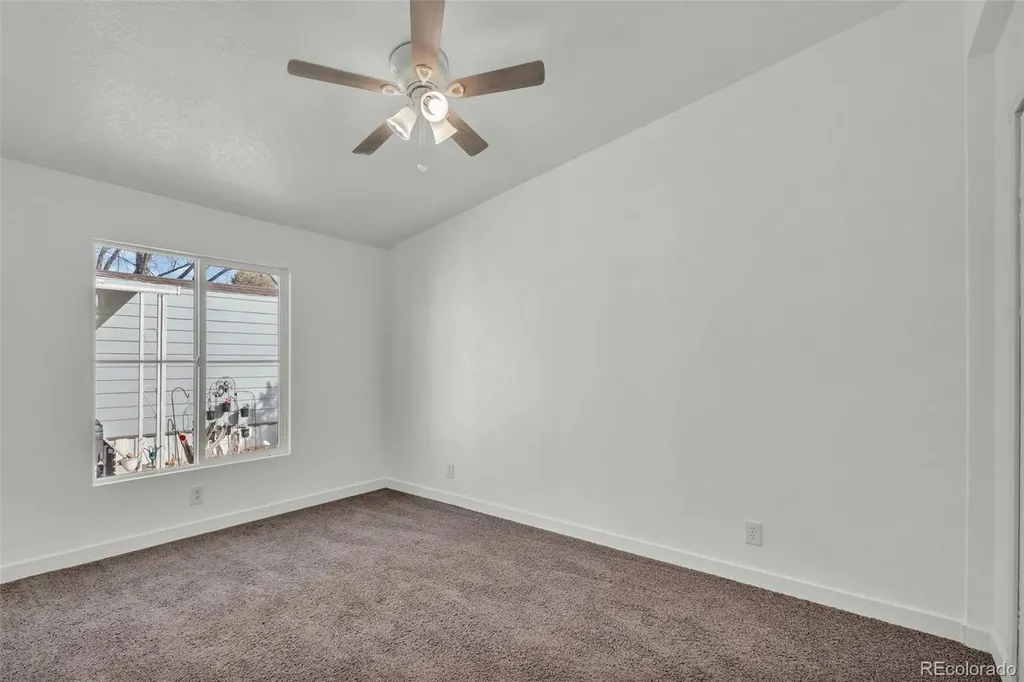 1095 Western Drive Colorado Springs CO 80915