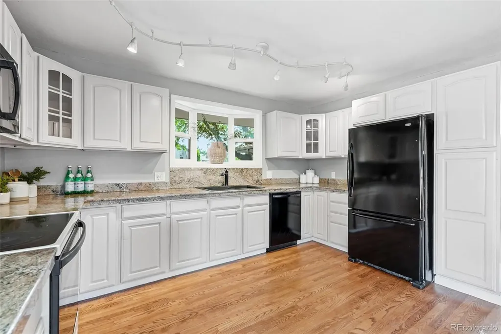 8477 W 74th Place Arvada CO 80005