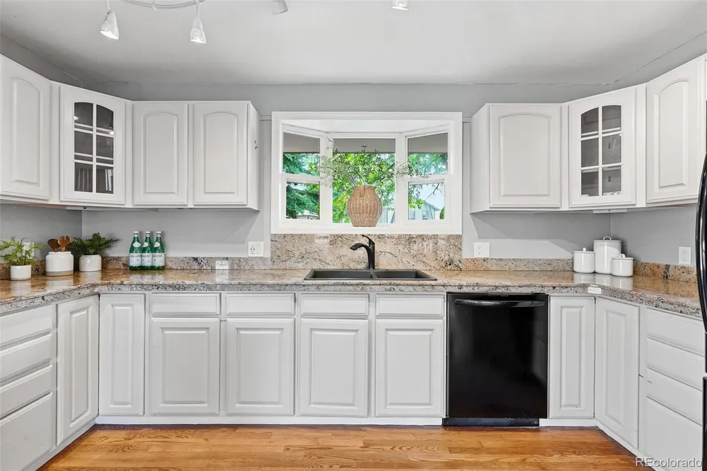 8477 W 74th Place Arvada CO 80005