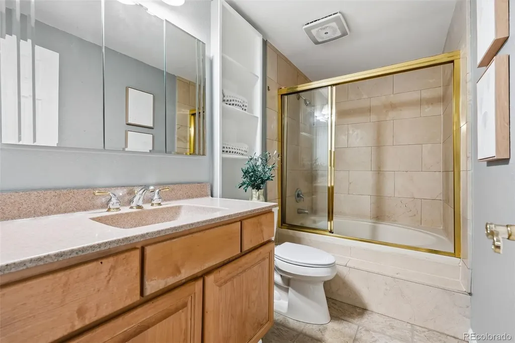 8477 W 74th Place Arvada CO 80005