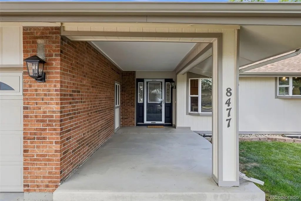 8477 W 74th Place Arvada CO 80005