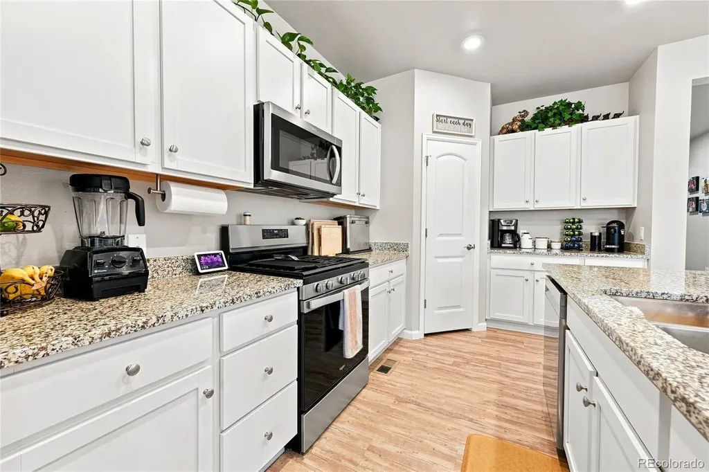 42699 S Ivydel Circle Elizabeth CO 80107