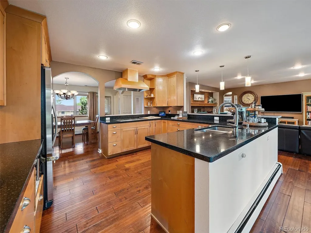 2490 S Holly Place Denver CO 80222