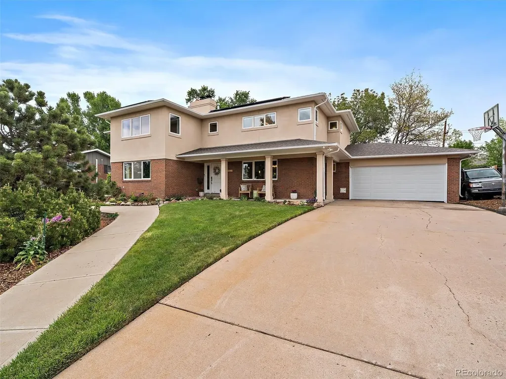 2490 S Holly Place Denver CO 80222