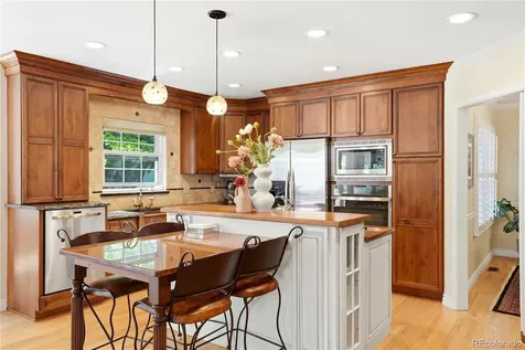 3338 Meadow Creek Place Littleton CO 80126
