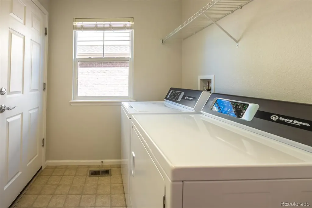24643 E Whitaker Drive Aurora CO 80016