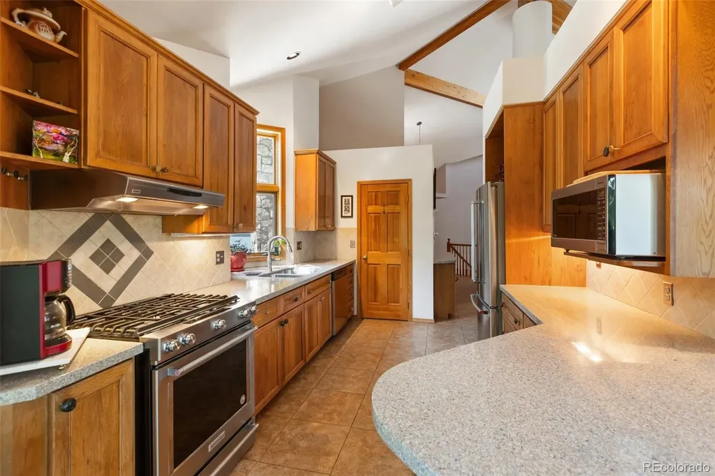945 Sun Valley Woodland Park CO 80863