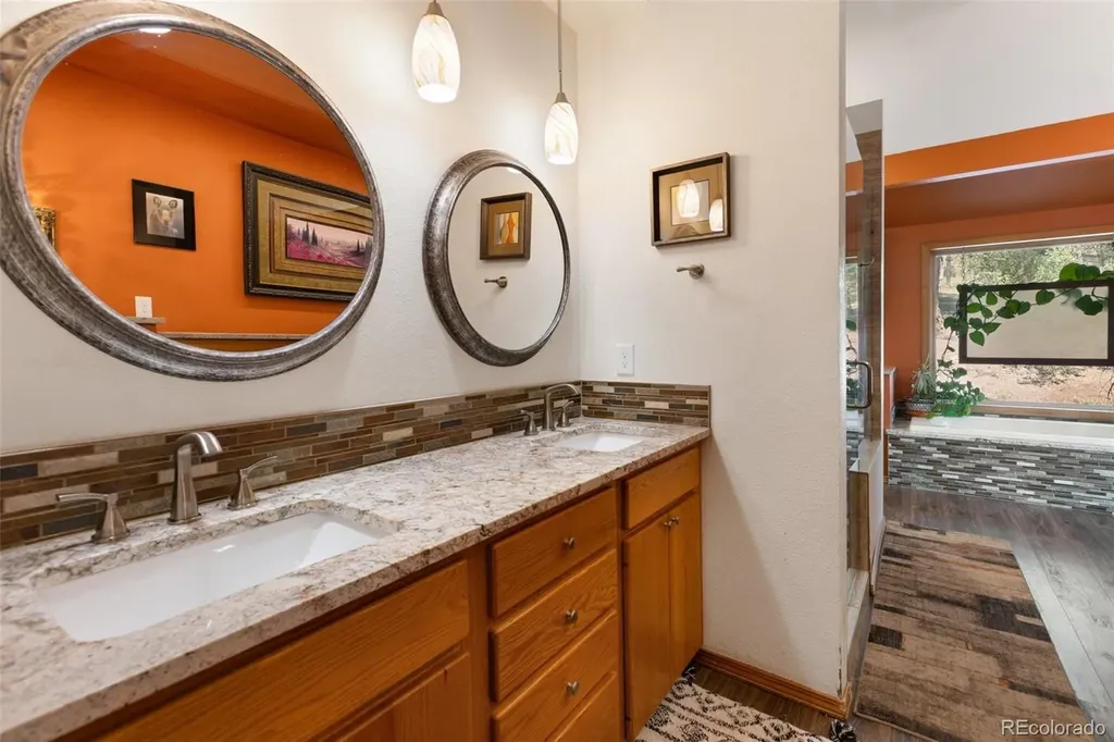 945 Sun Valley Woodland Park CO 80863