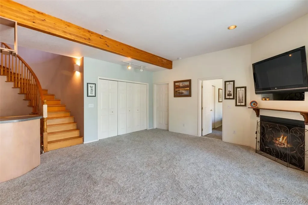 945 Sun Valley Woodland Park CO 80863