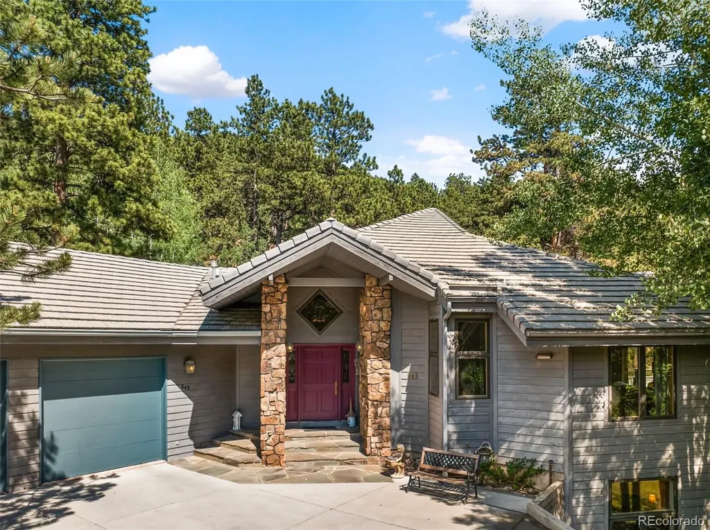 945 Sun Valley Woodland Park CO 80863