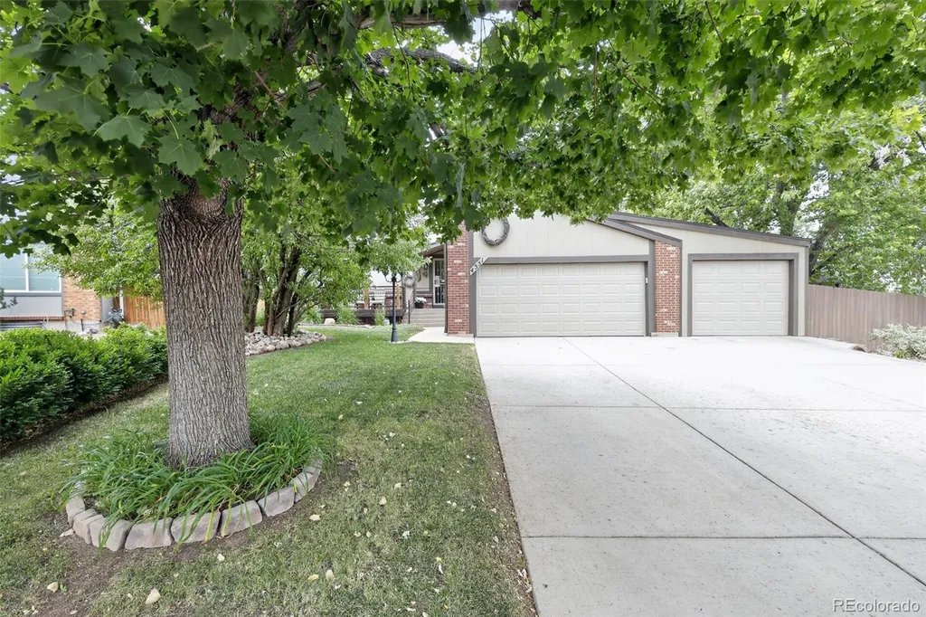 4551 S Ouray Way Aurora CO 80015