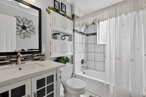 4551 S Ouray Way Aurora CO 80015