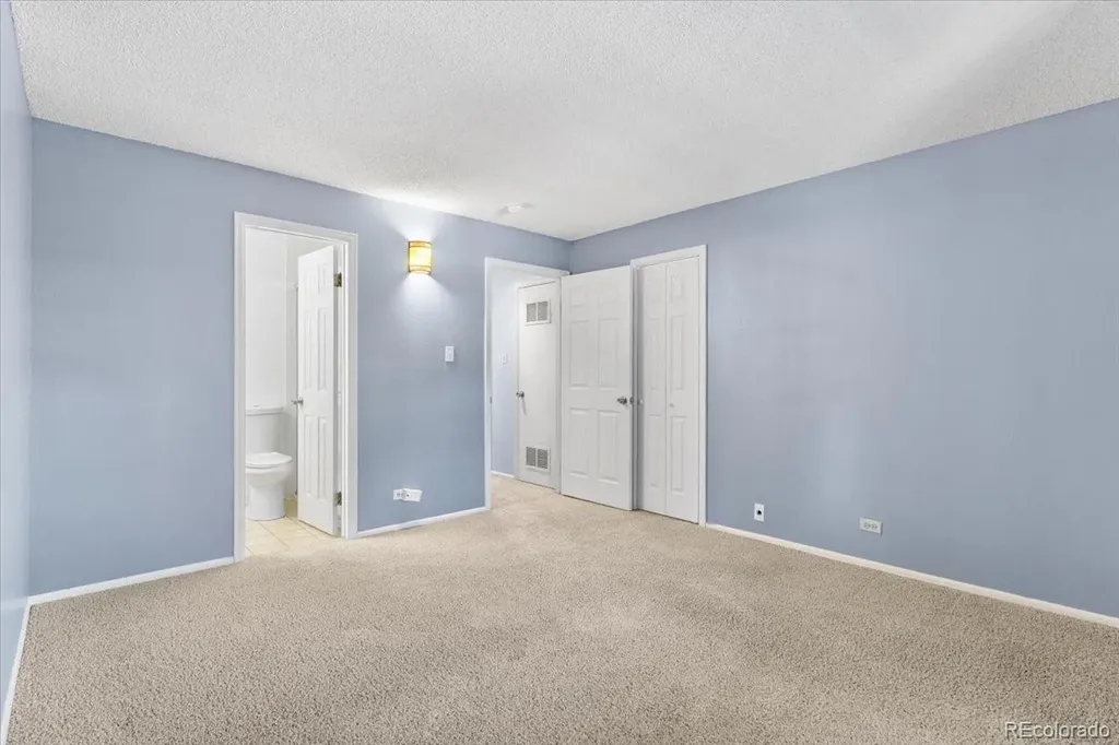 2301 E Fremont Avenue Centennial CO 80122