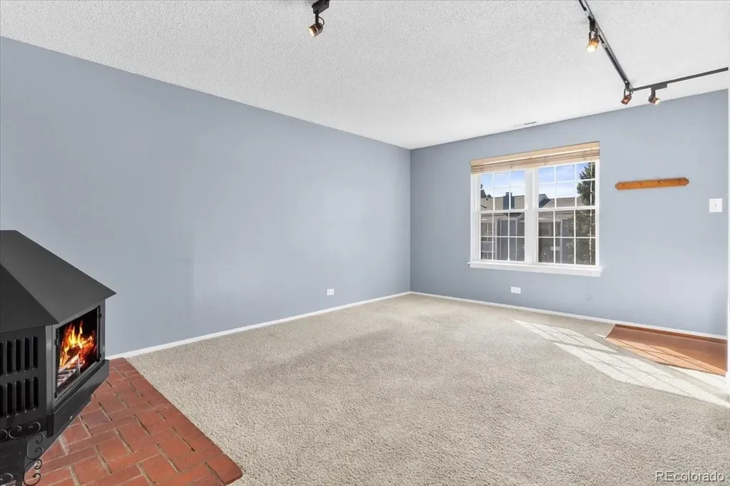2301 E Fremont Avenue Centennial CO 80122