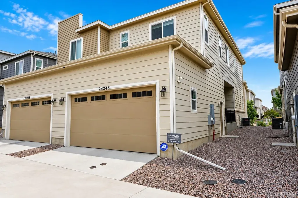 24265 E 41st Avenue Aurora CO 80019