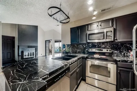 846 S Vance Street Lakewood CO 80226