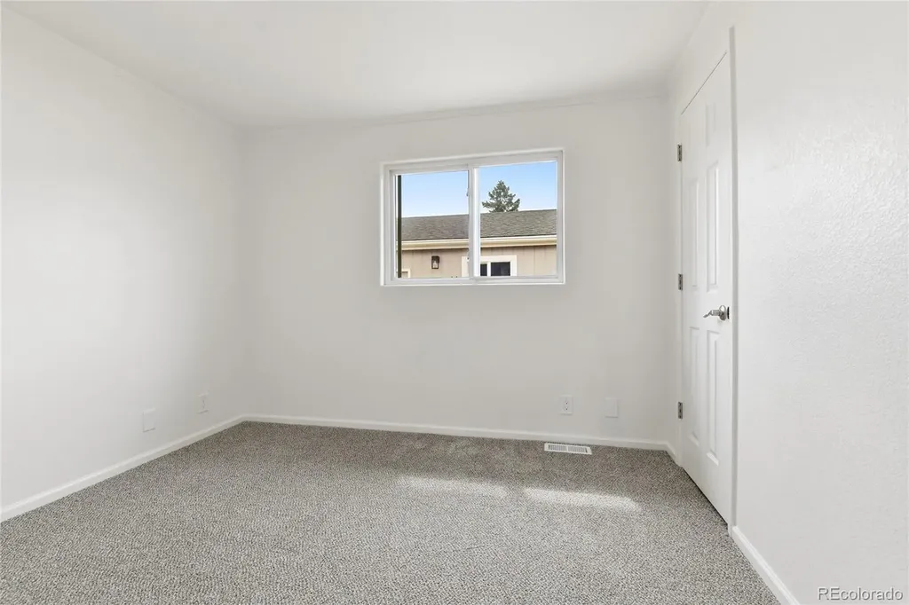 3727 S Grove Street Englewood CO 80110