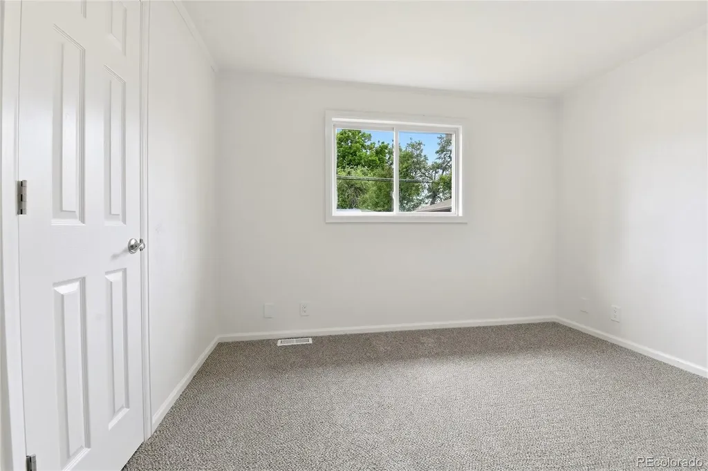 3727 S Grove Street Englewood CO 80110