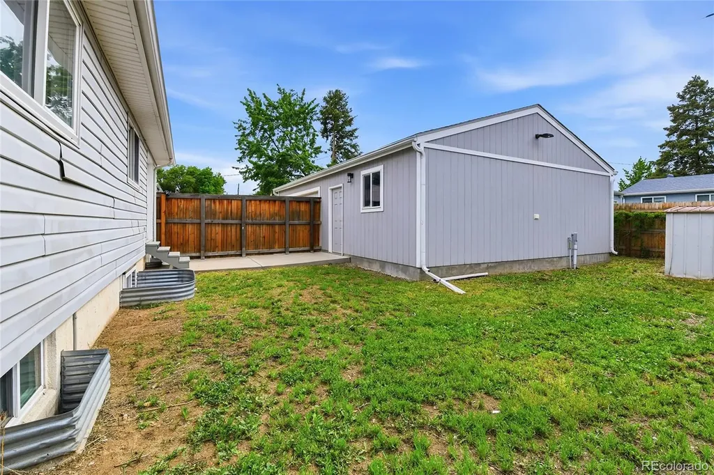 3727 S Grove Street Englewood CO 80110