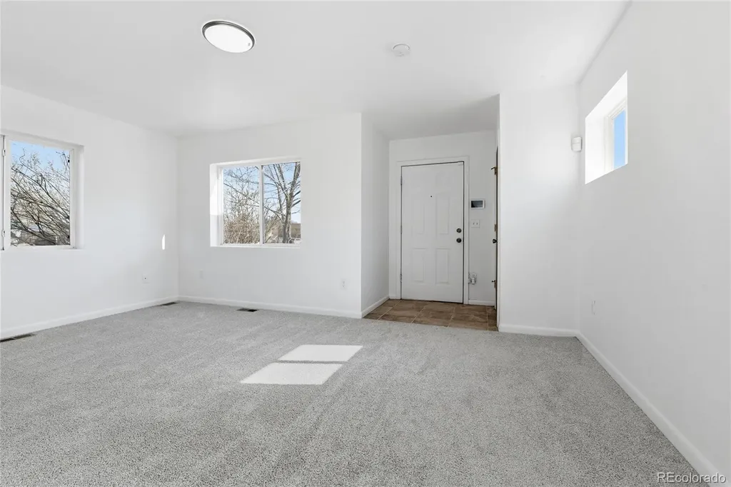 3099 Elm Street Denver CO 80207