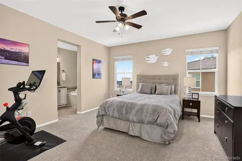 9487 Loggia Street Littleton CO 80126