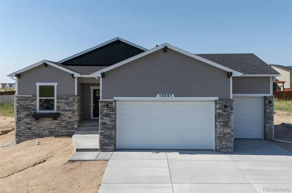 13051 Monument Vista Falcon CO 80831