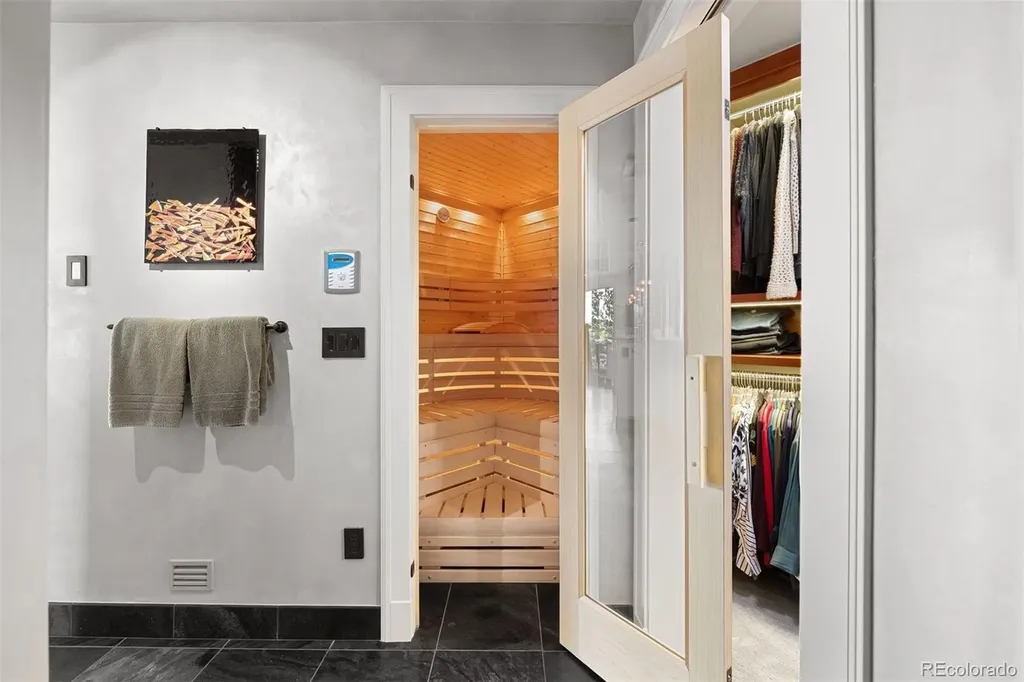 1913 Montane Drive Golden CO 80401