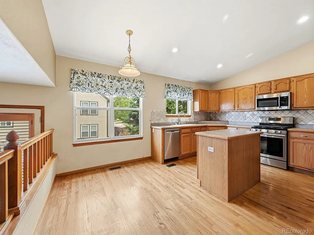 8278 S Reed Way Littleton CO 80128