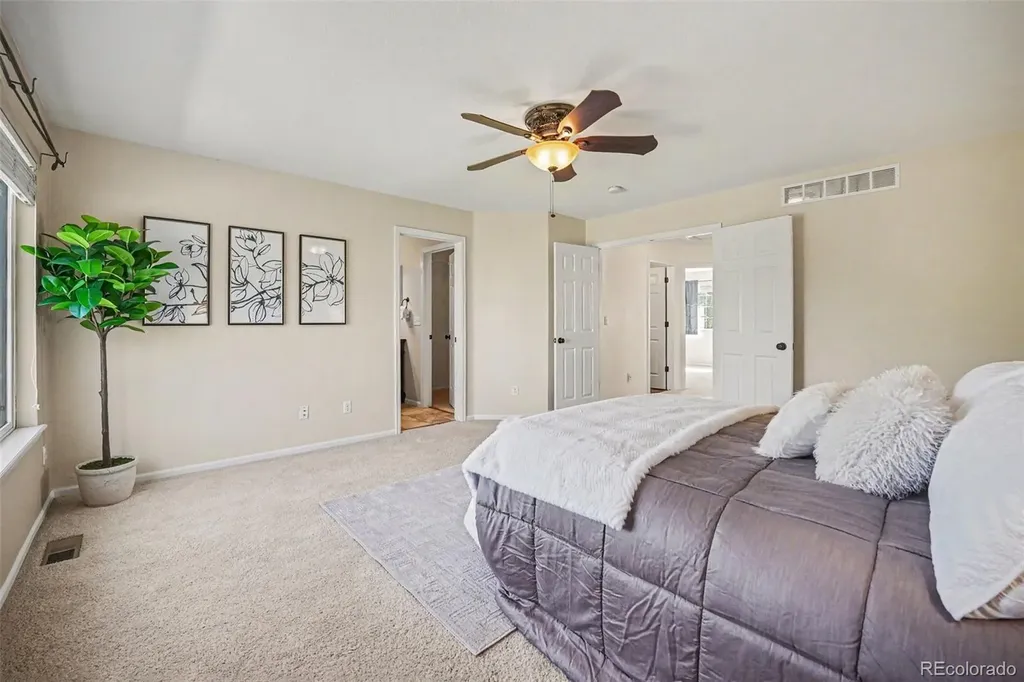 5063 Ashbrook Circle Highlands Ranch CO 80130