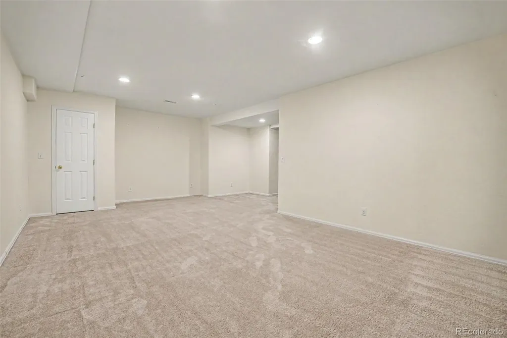 5063 Ashbrook Circle Highlands Ranch CO 80130