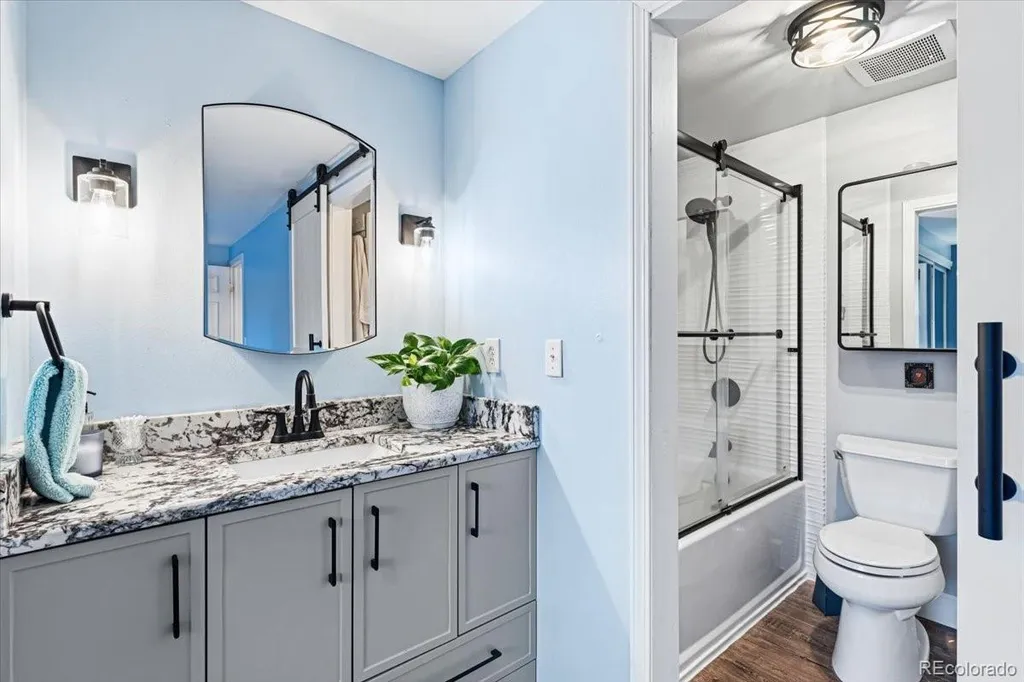 2719 E Geddes Place Littleton CO 80122