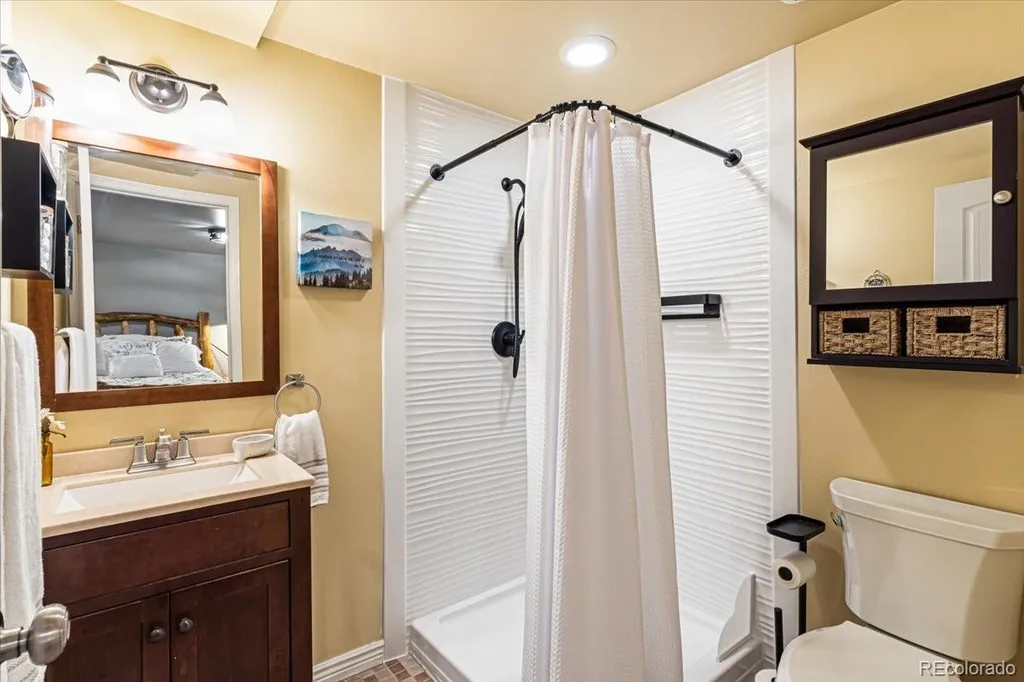 2719 E Geddes Place Littleton CO 80122