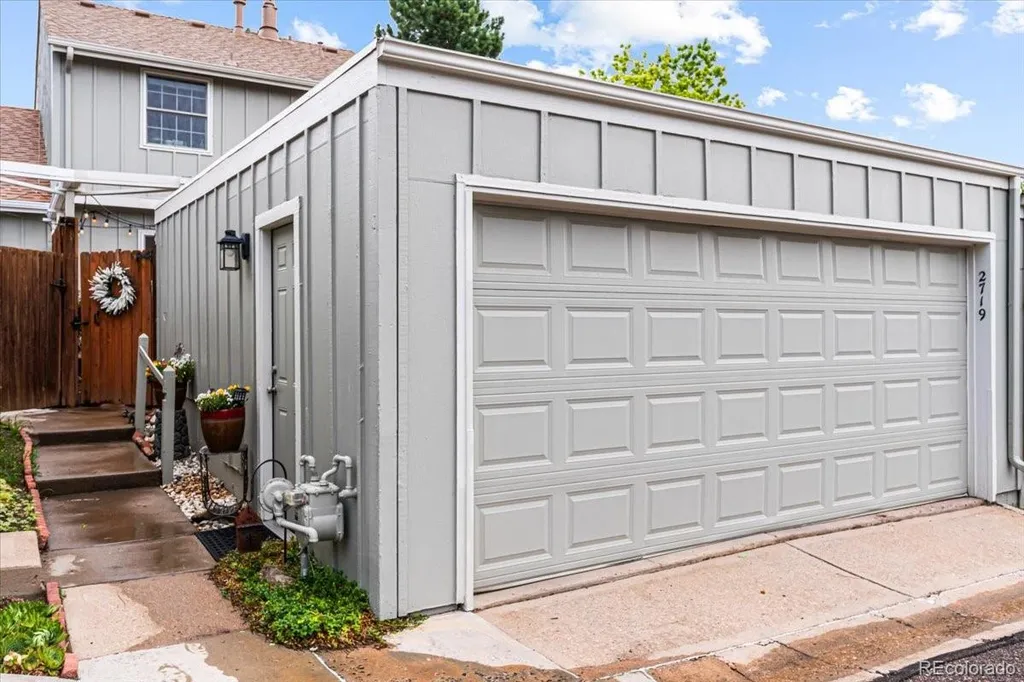 2719 E Geddes Place Littleton CO 80122