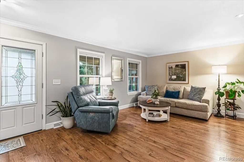 2719 E Geddes Place Littleton CO 80122