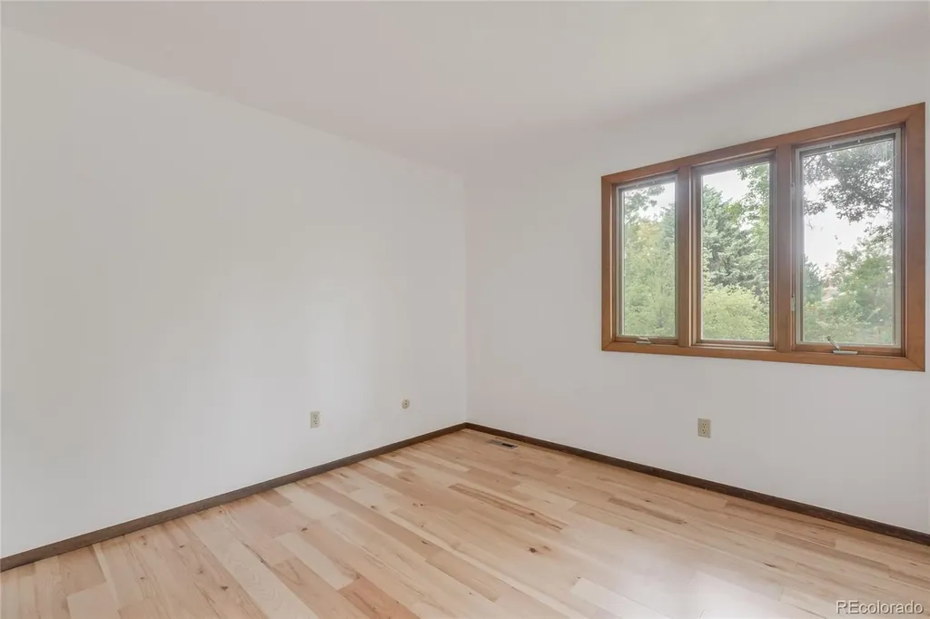 5520 Colt Drive Longmont CO 80503