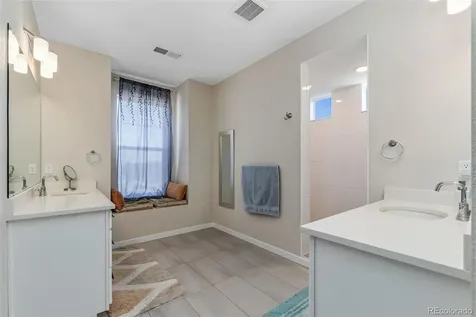 23933 E 39th Avenue Aurora CO 80019