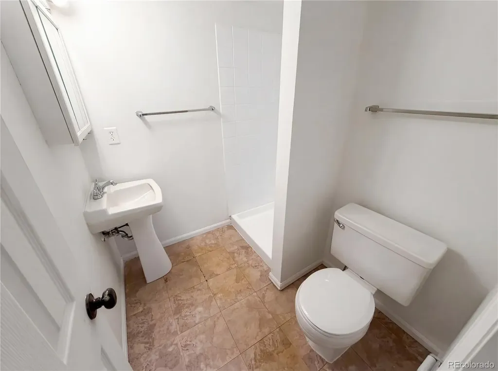 5162 S Richfield Street Aurora CO 80015
