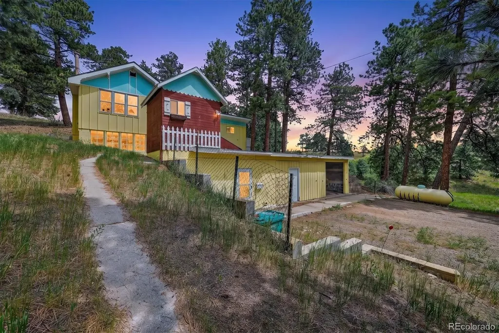 25049 Us Highway 40 Golden CO 80401