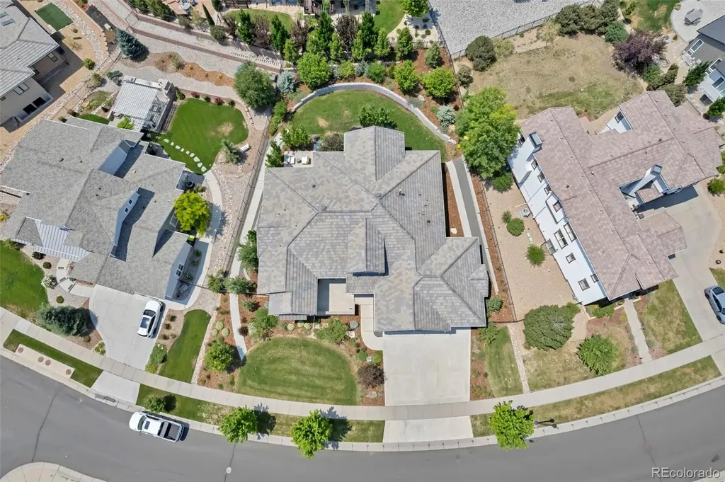 27041 E Long Circle Aurora CO 80016