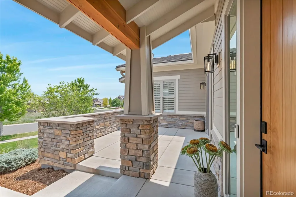 27041 E Long Circle Aurora CO 80016