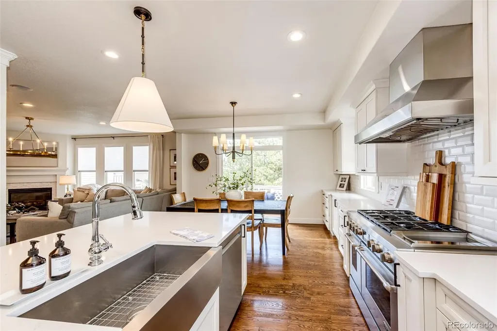 2981 Newbury Court Littleton CO 80126