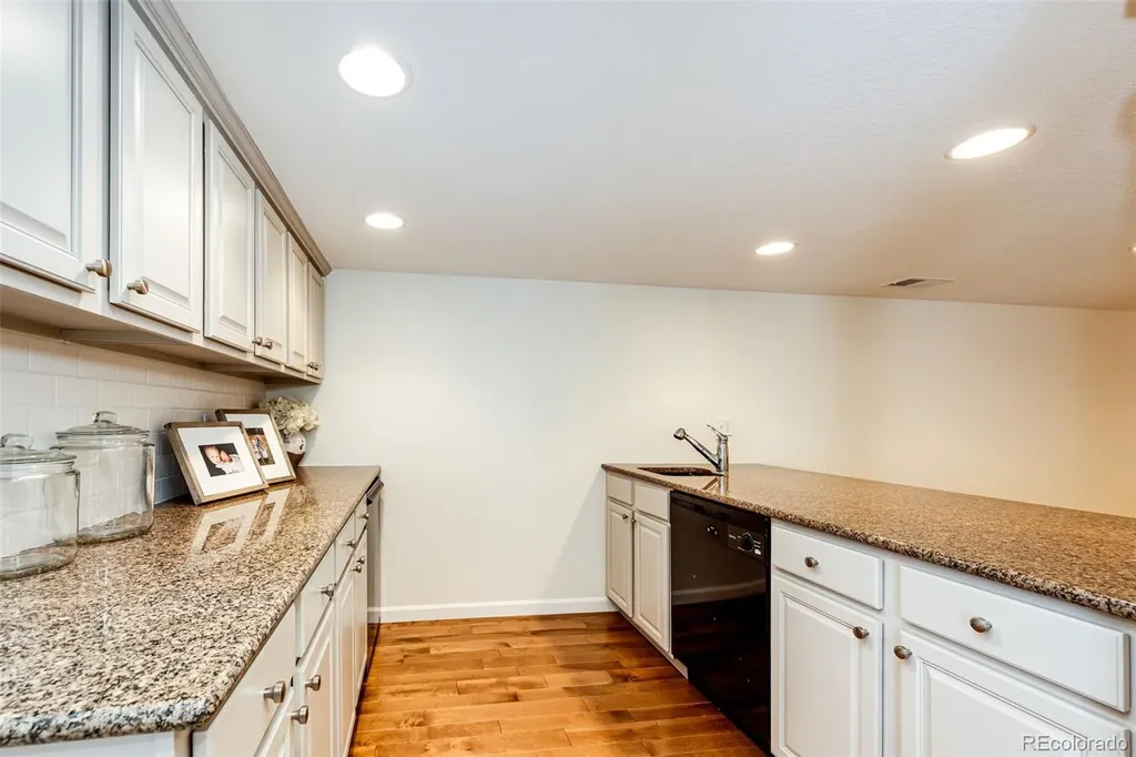 2981 Newbury Court Littleton CO 80126
