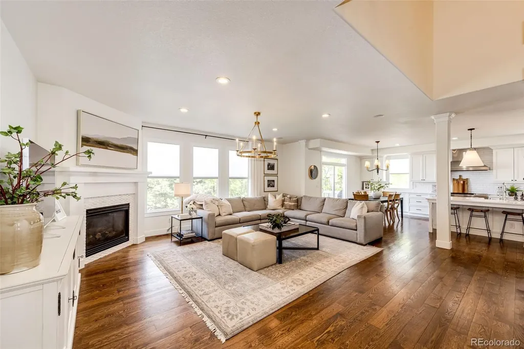 2981 Newbury Court Littleton CO 80126