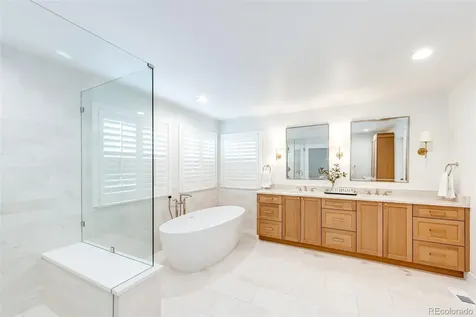 2981 Newbury Court Littleton CO 80126