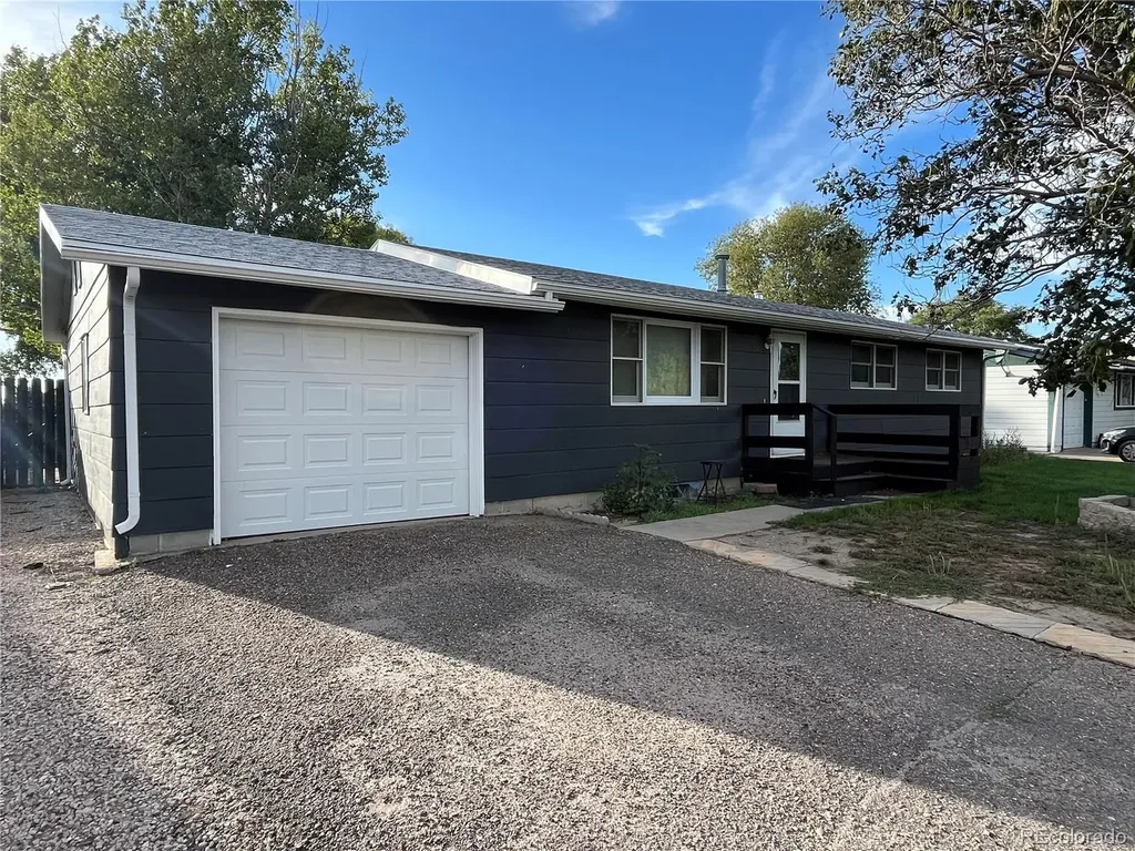 131 Hollowell Street Burlington CO 80807