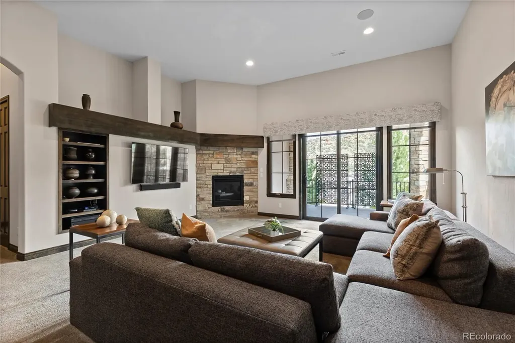 8122 Raphael Lane Littleton CO 80125