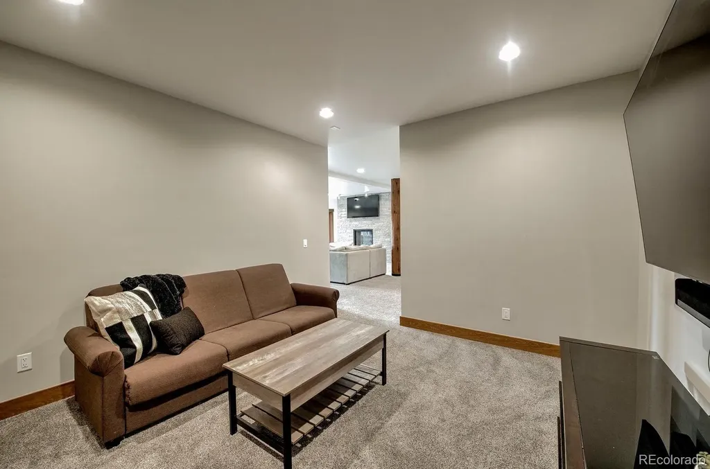 157 Barton Way Breckenridge CO 80424