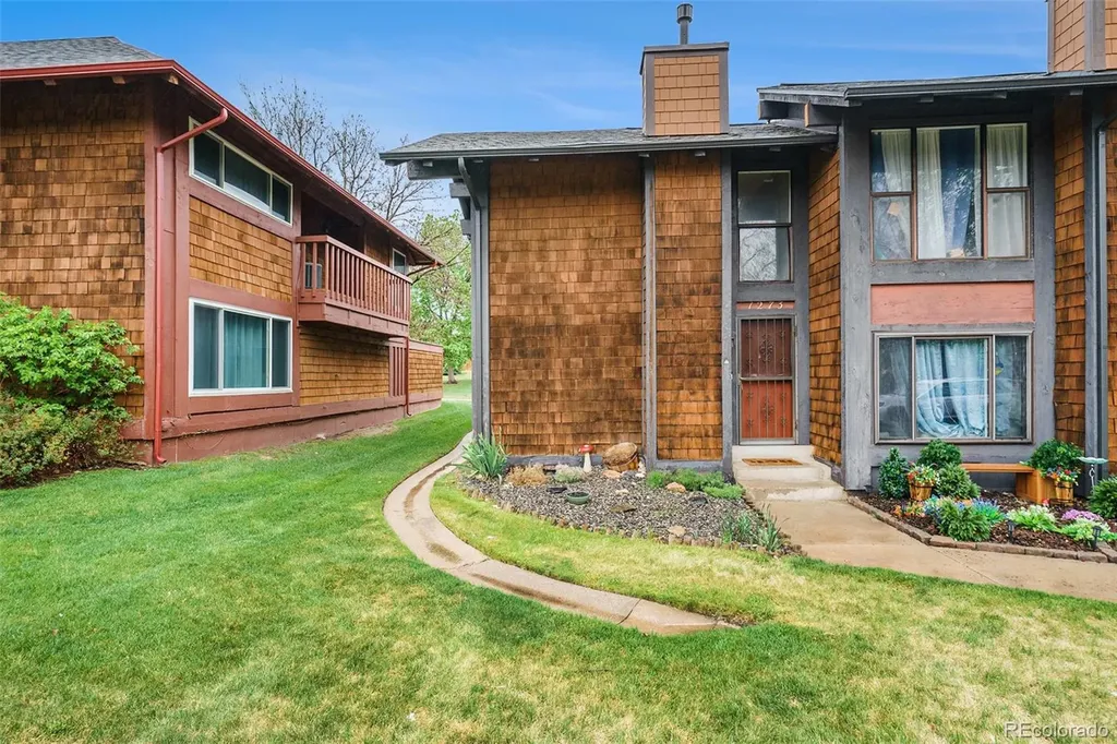1273 S Crystal Way Aurora CO 80012